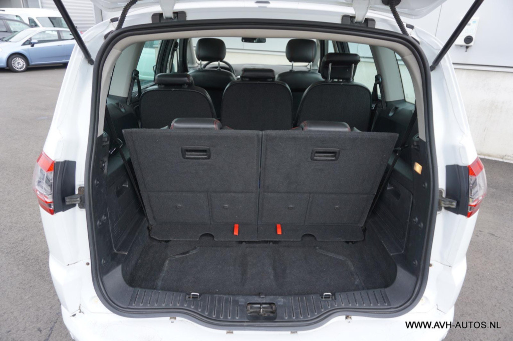 Ford S-Max 1.6 ecoboost titanium 7 persoons!!