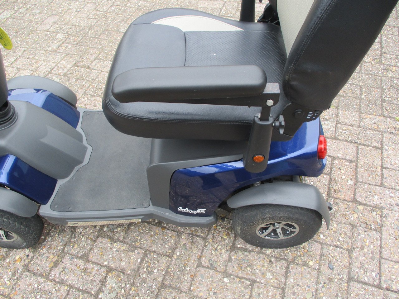 Aangeboden wegens geen gebruik Excel Galaxy 2  4wiel scootmobiel TEAB