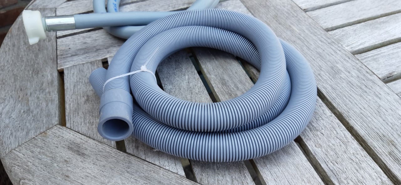 Aan en afvoerslang voor wasmachine -GERESERVEERD-