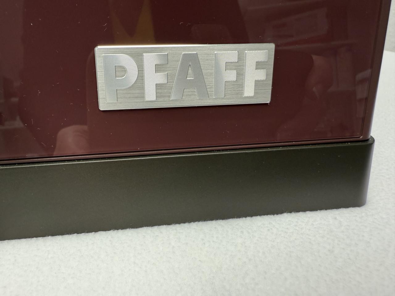 Expression™ 715 en  quilt expression™ 725 PFAFF