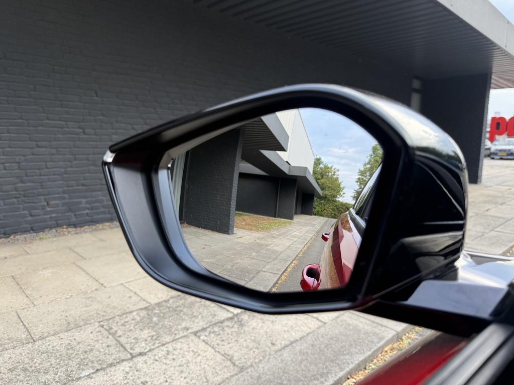 Opel Astra 1.2 gs line