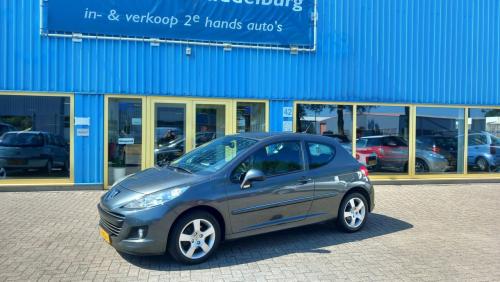 Peugeot 207 1.6 VTi Premiere 3deurs bj:2010 airco navigatie i.z.g.st