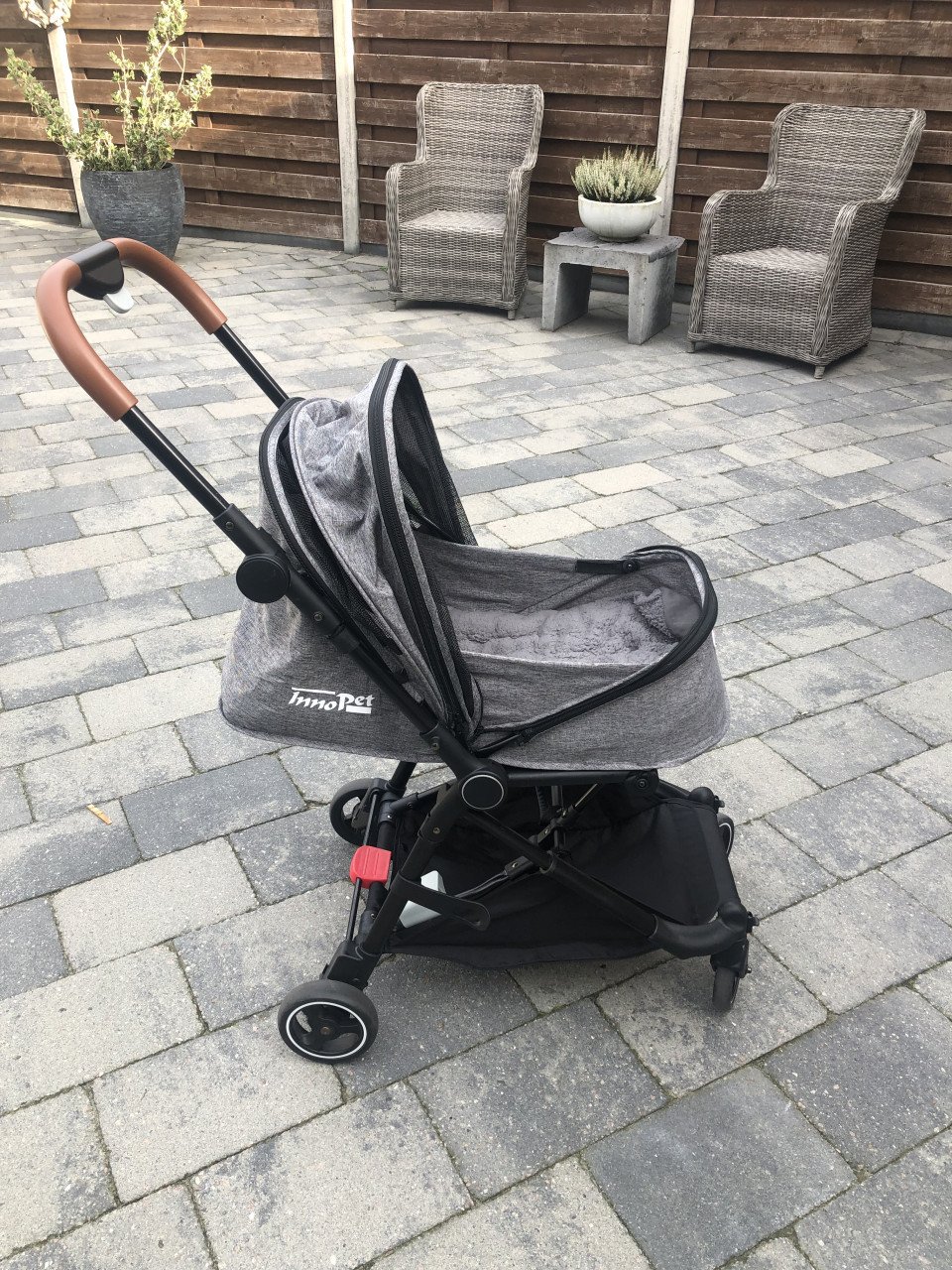 Innopet City hondenbuggy / hondenwandelwagen te koop!