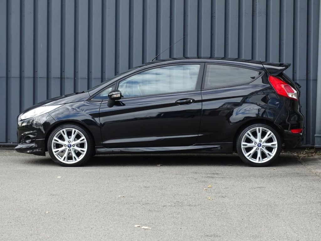 Ford Fiesta 1.0 ecoboost sport | pdc | clima | bluetooth | 17"