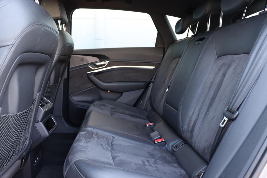 Audi E-tron 55 quattro 95 kwh 408pk | soh 91,8% |