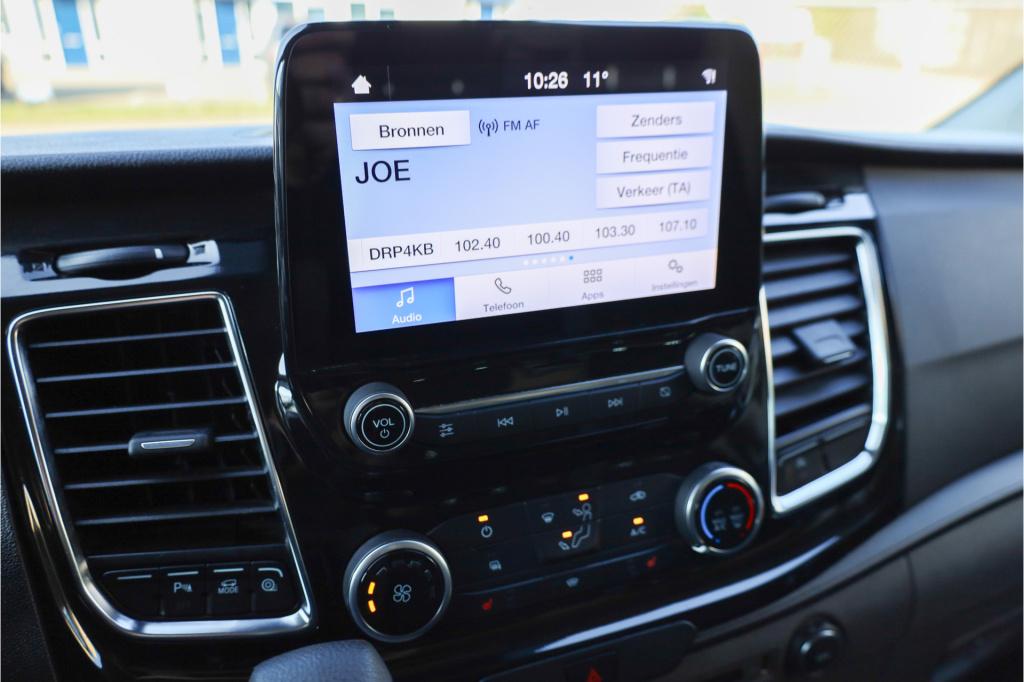 Ford Transit Custom 300 2.0 tdci 170pk l2h1 limited ac i cam i trekhaak