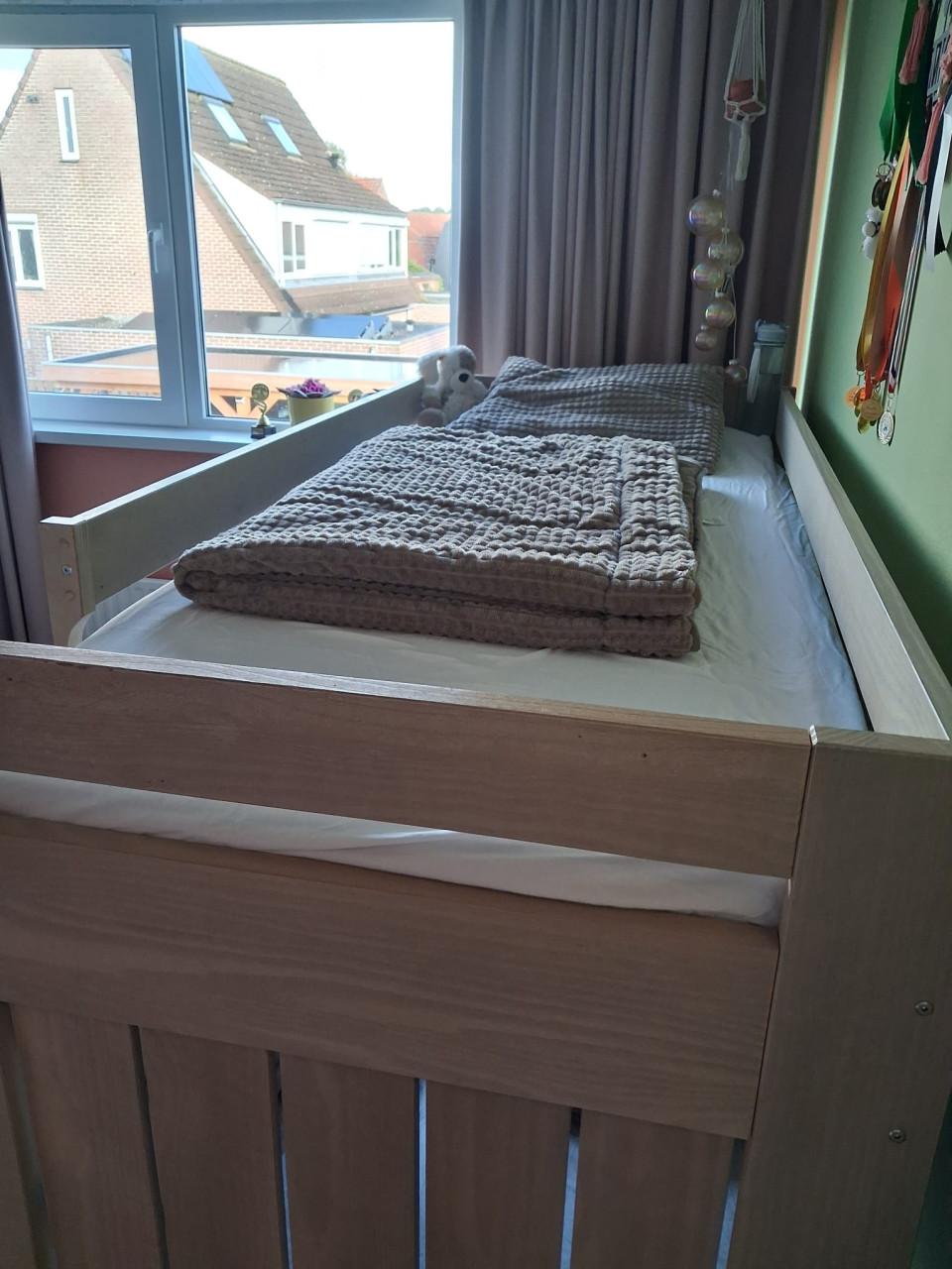 Half hoogslaper 90x 200