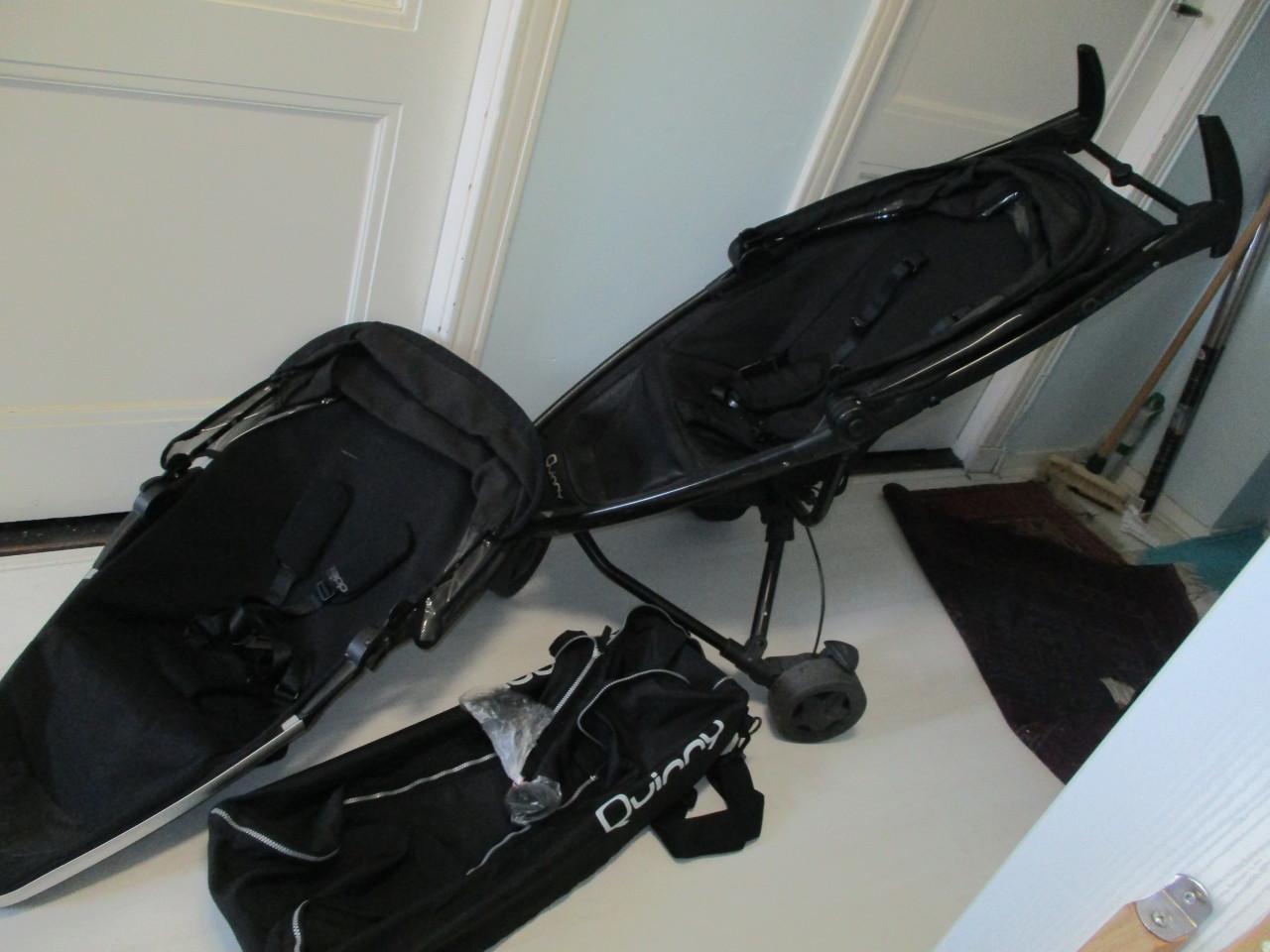 Quinny zapp    2 in 1 buggy en wandelwagen met regenkap/hoes