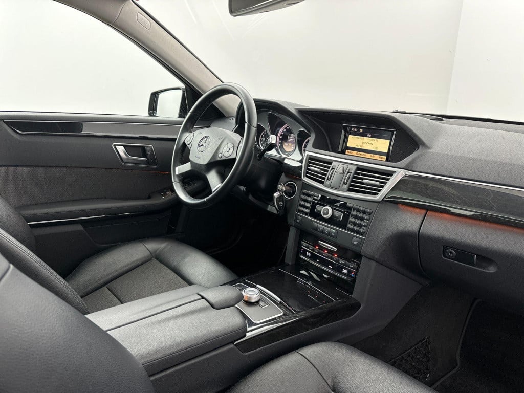 Mercedes-Benz E-Klasse 200 cgi avantgarde dakraam stoelverwarming