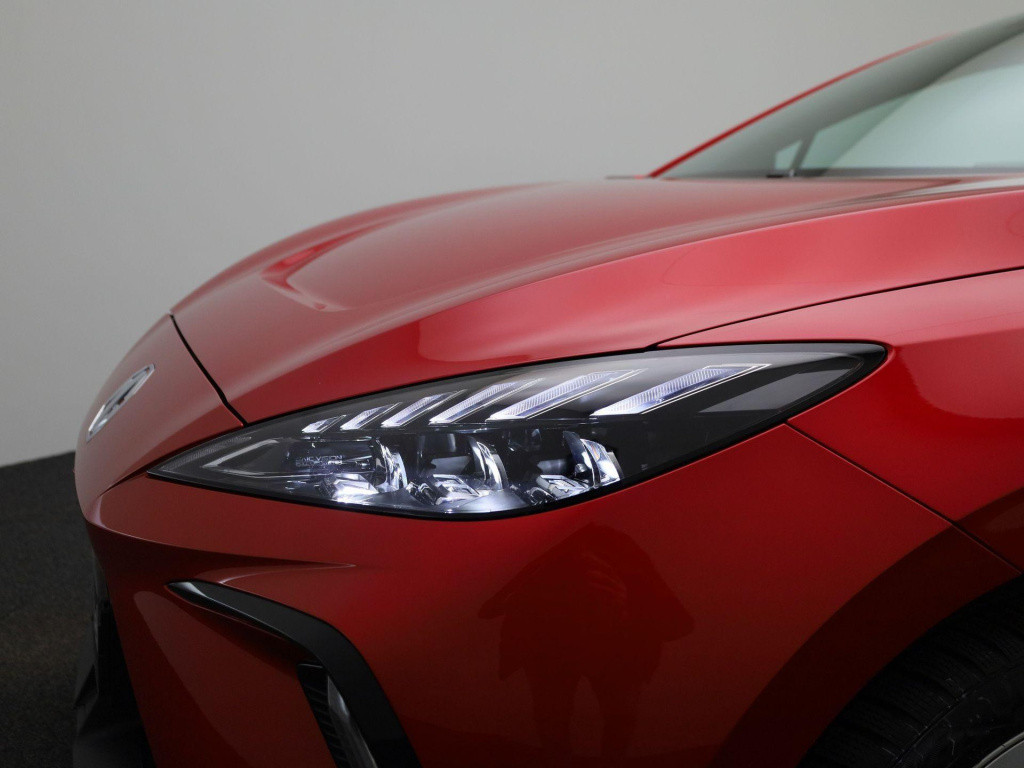 MG 4 luxury 64 kwh