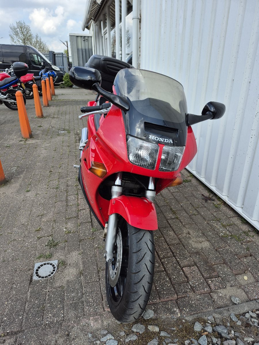 Honda VFR750, sportieve toermotor!
