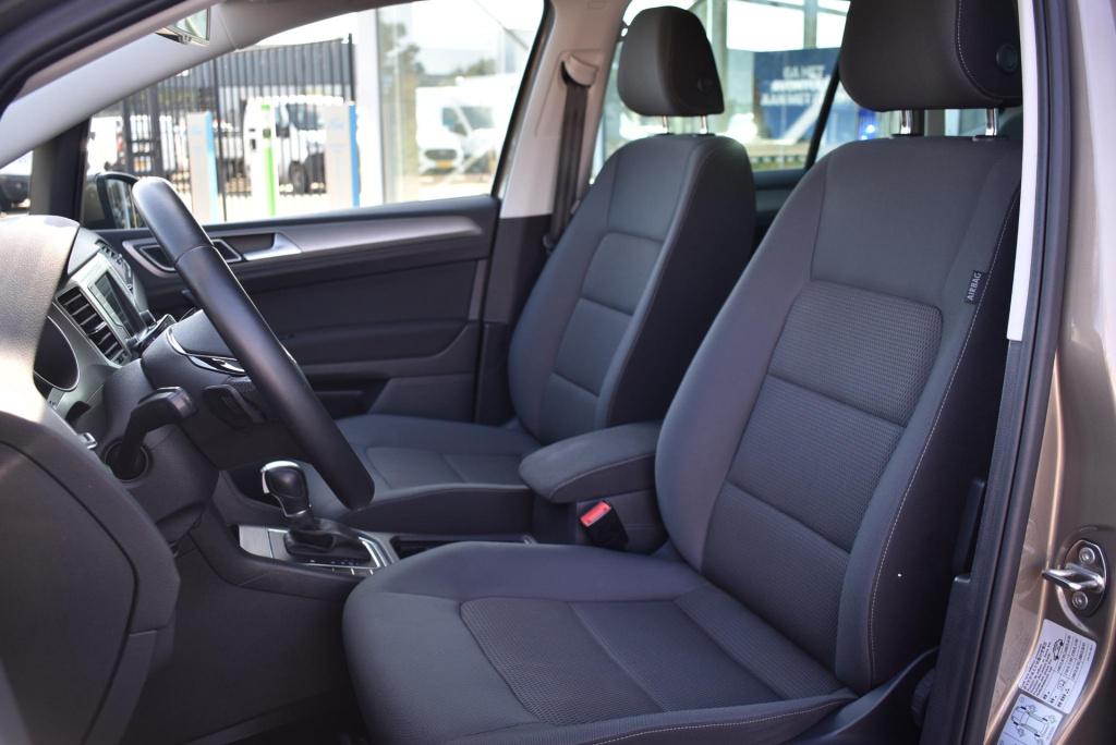 Volkswagen Golf Sportsvan 1.4 tsi business edition connected | climate cont