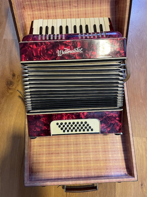 Accordeon merk: Weltmeister