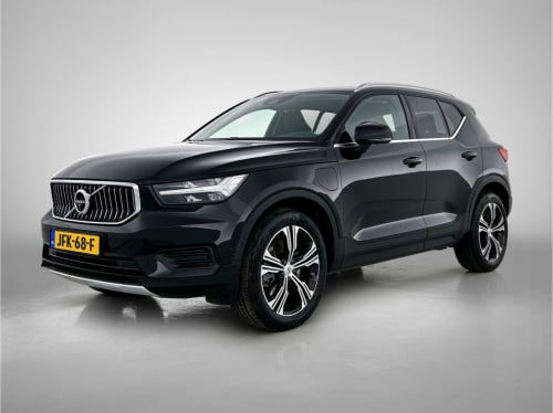 Volvo XC40 1.5 t4 recharge inscription expression | 360 camera | navi