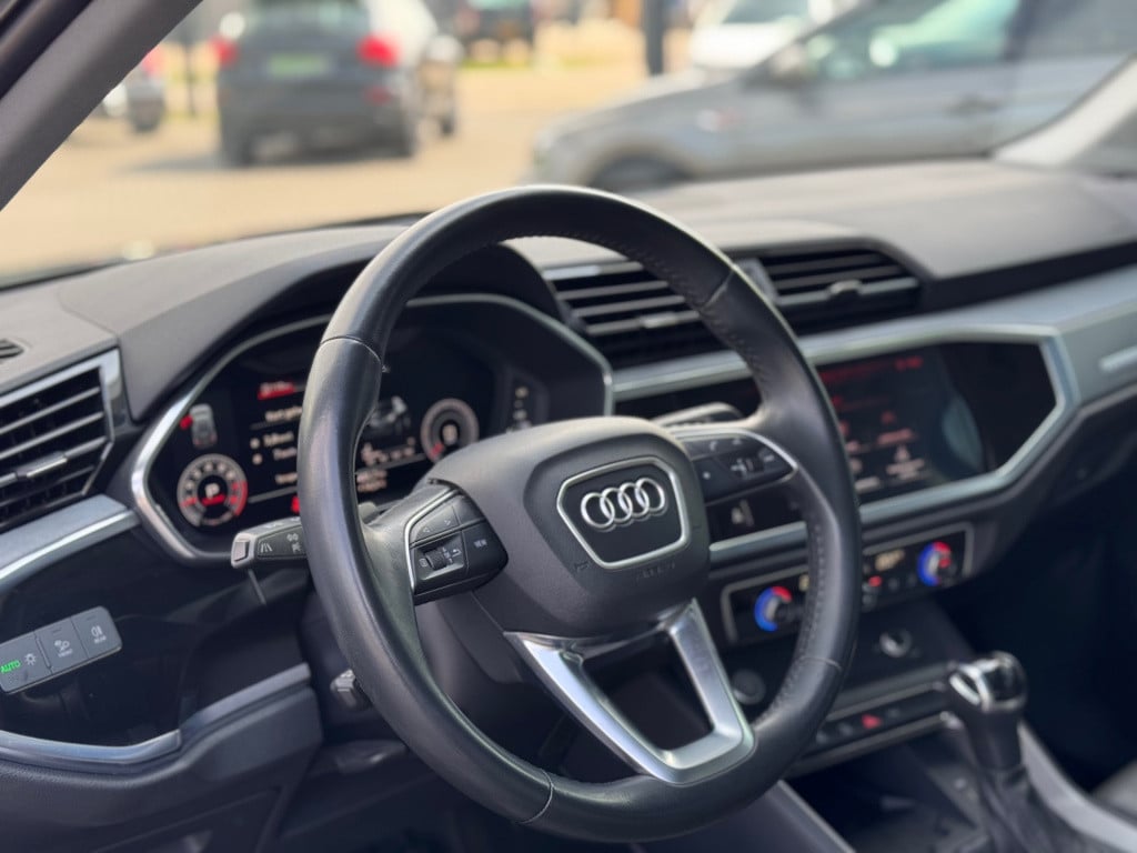 Audi Q3 40 tfsi quattro advanced * panoramadak * leder * led * camera