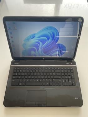HP 17 inch laptop | Windows 11 Pro SSD 8GB Office + Muis