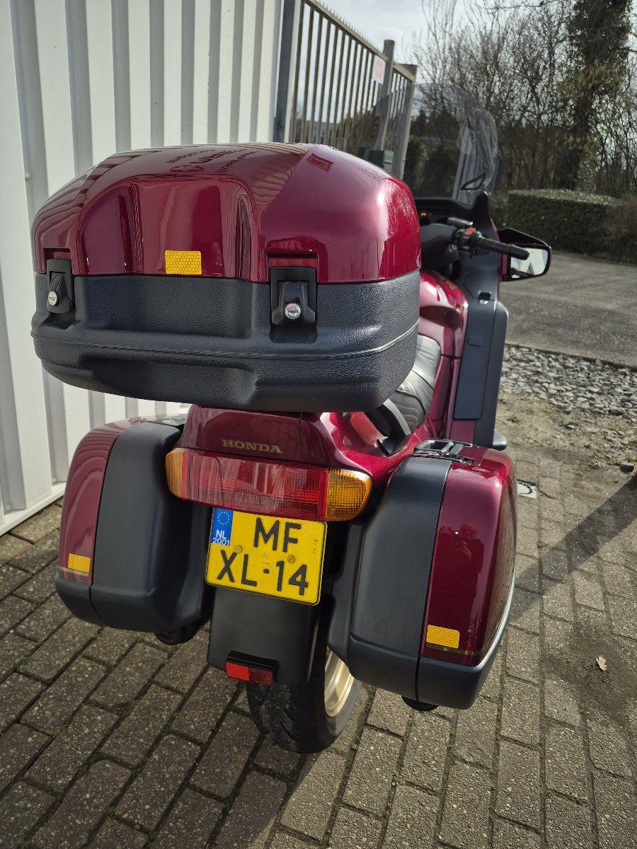 Bijna nieuwe Honda Pan European ST1100 uit 2001