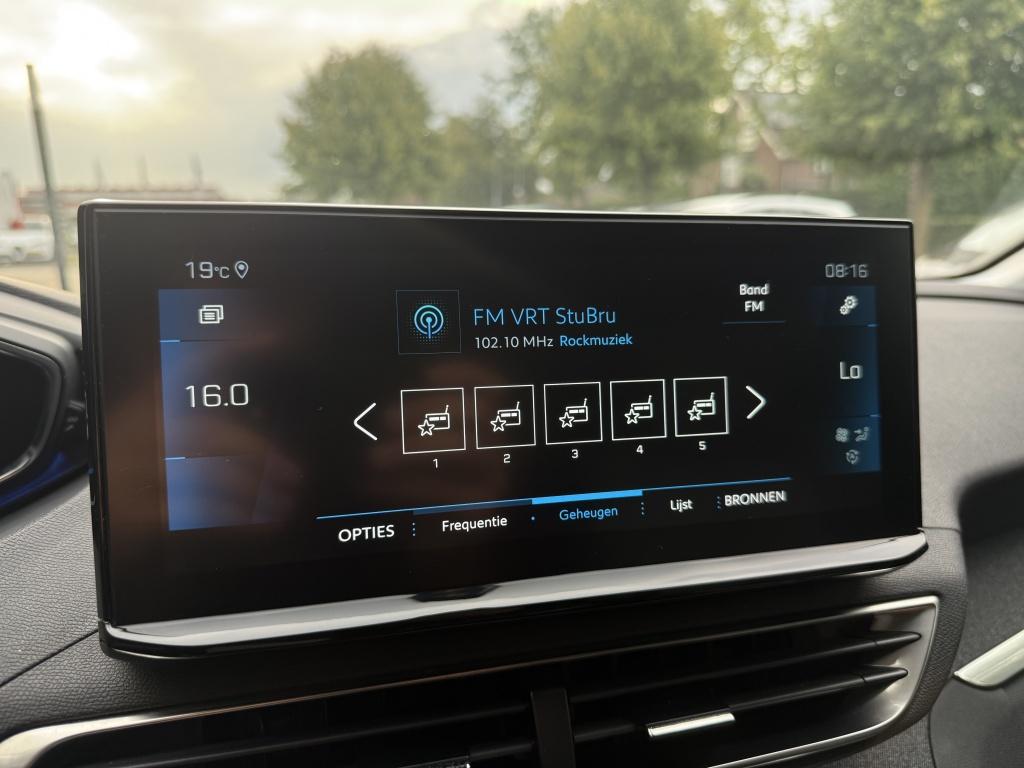 Peugeot 3008 1.2 puretech allure