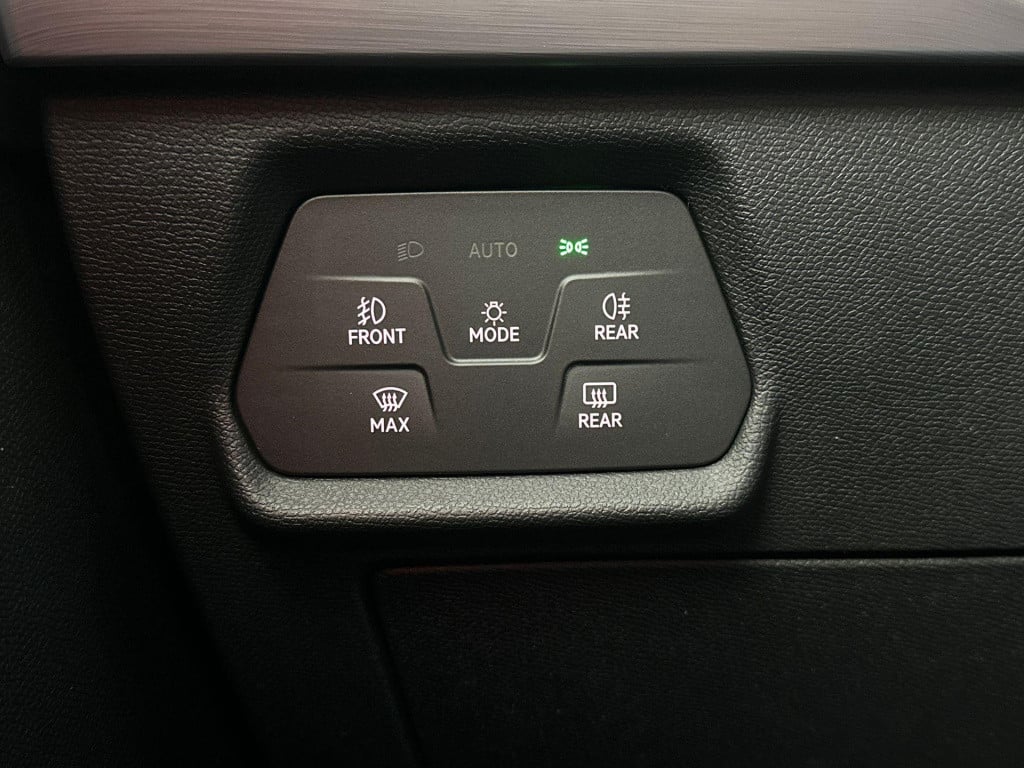 Seat Leon sportstourer 1.5 tsi e-hybrid fr phev first edition