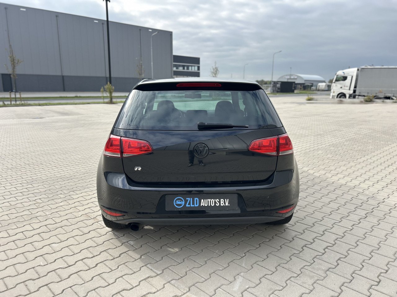 Volkswagen Golf 7 1.2 TSI/R-LINE/APK/CRUISE CONTR/ISO-FIX/