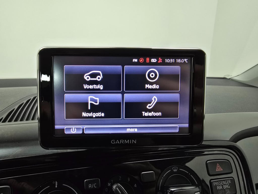 Volkswagen UP! occasion 1.0 bluemotion extra zuinig! | tweedehands volkswag
