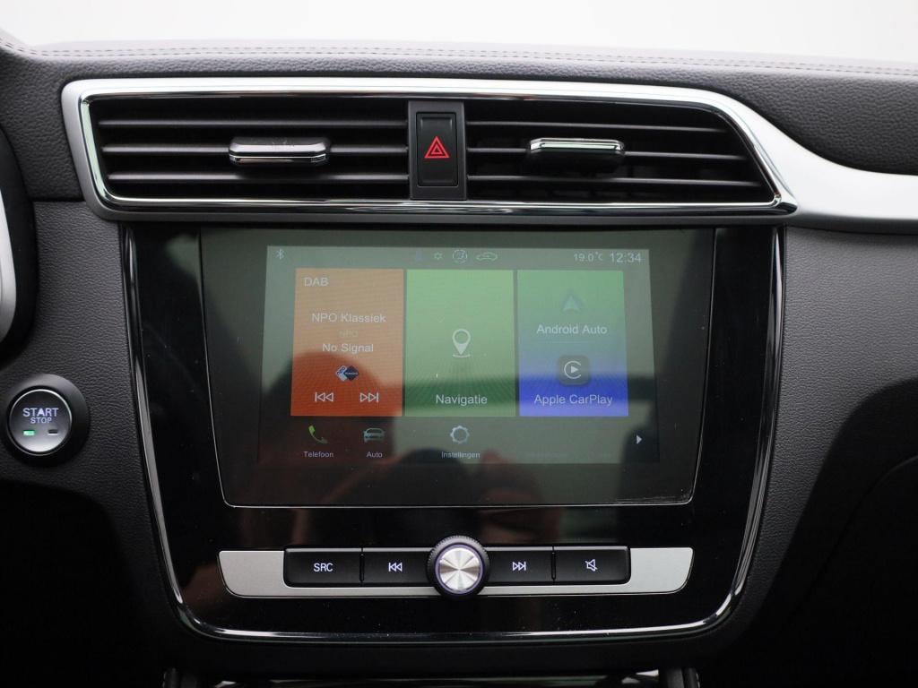 MG Zs Ev luxury 45 kwh | panoramadak | leder | apple carplay - android auto