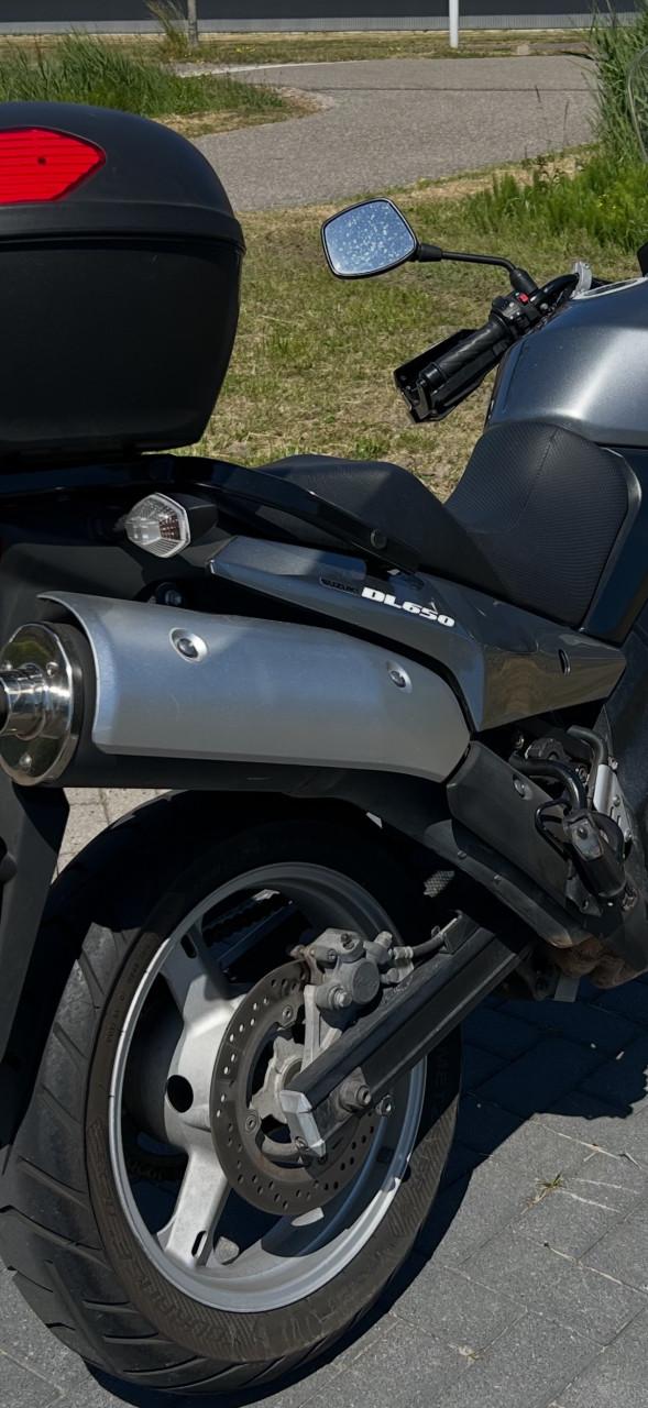 Suzuki V-strom 650 uit 2011