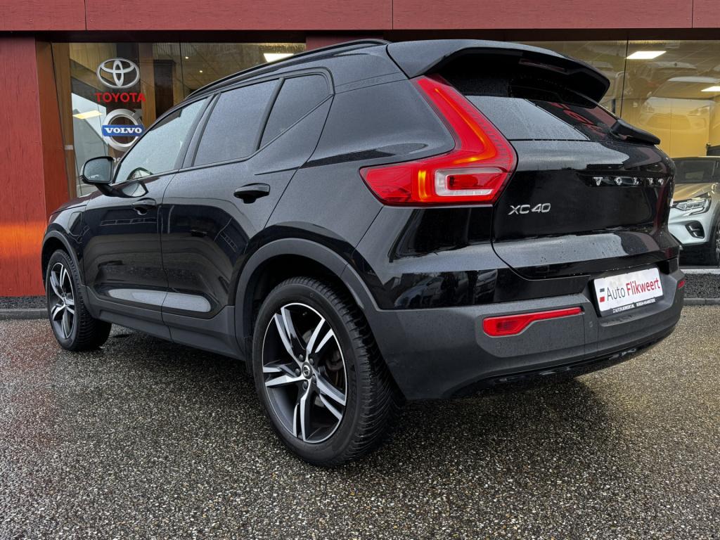 Volvo XC40 1.5 t4 recharge r-design