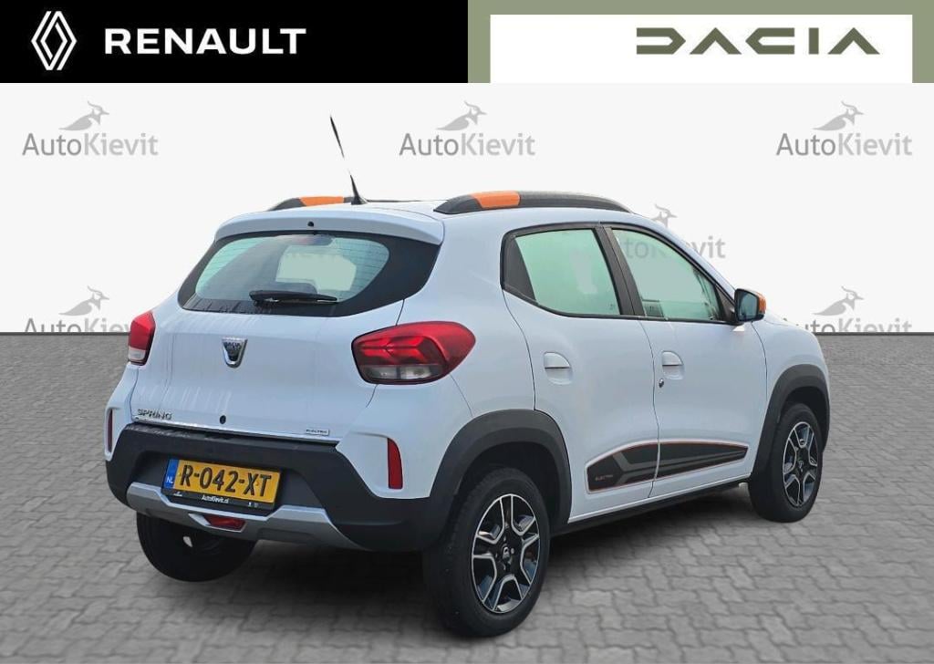 Dacia Spring essential 27 kwh - dc lader