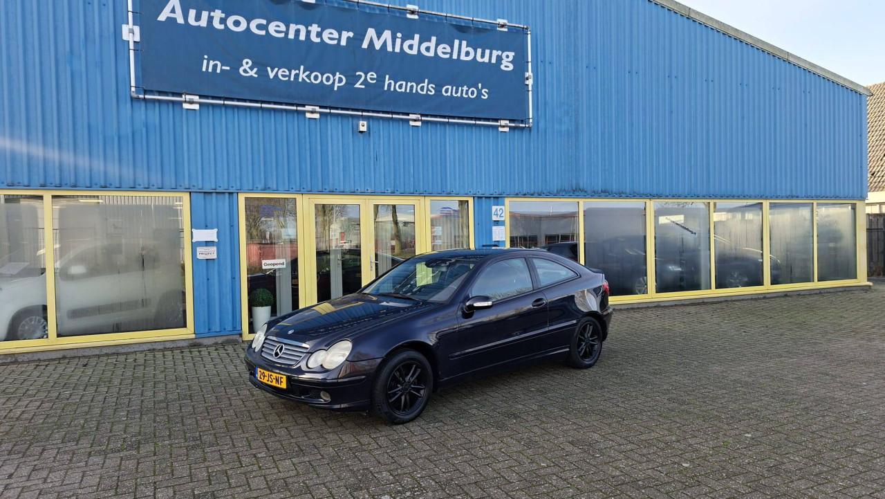 Mercedes C-KLASSE C 200 K Sportcoupe bj:2002 airco navigatie