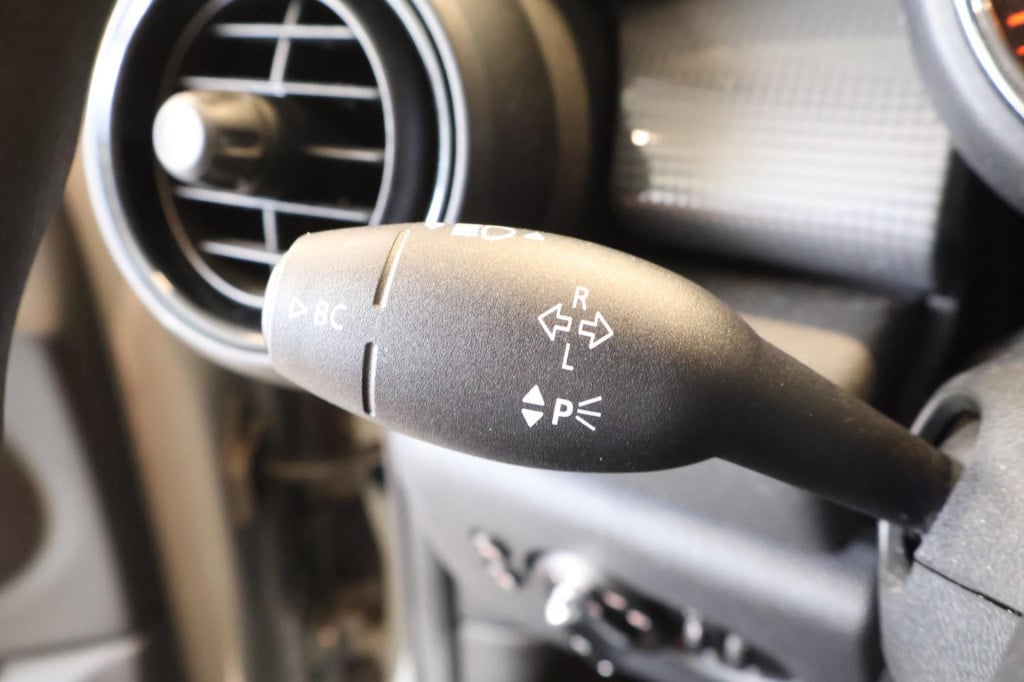 Mini Cooper mini 1.5 nl auto, airco, bluetooth,