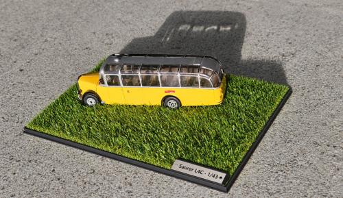Model auto