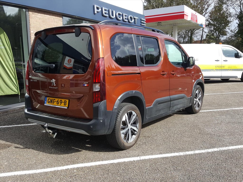Peugeot Rifter gt-line 1.2 pt-130pk (vol)automaat (eat8) 5-pers. full optio