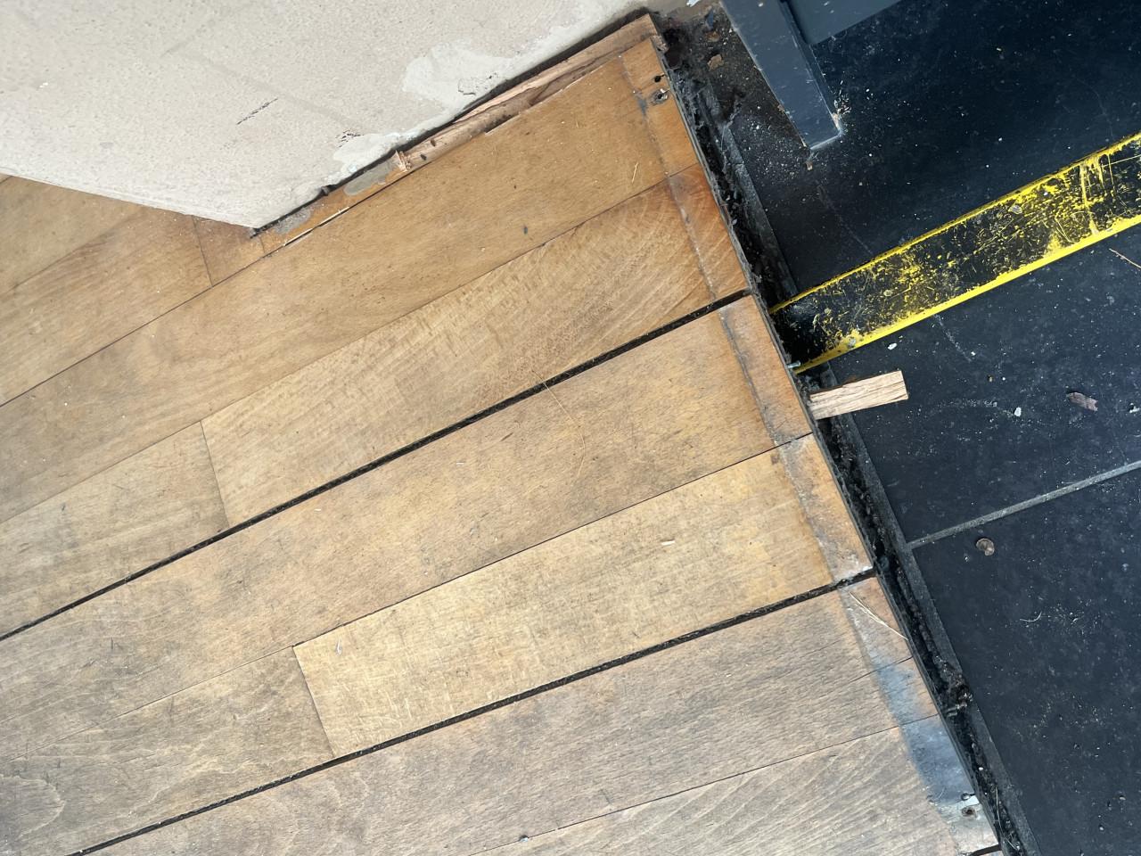 TEAB Eiken laminaat vloer ca 50 m2