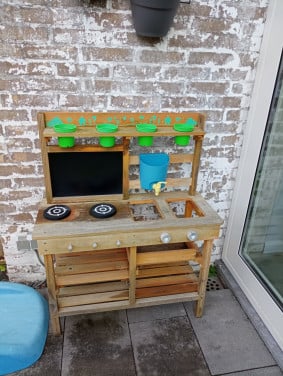 Gratis af te halen, water/ zand tafel