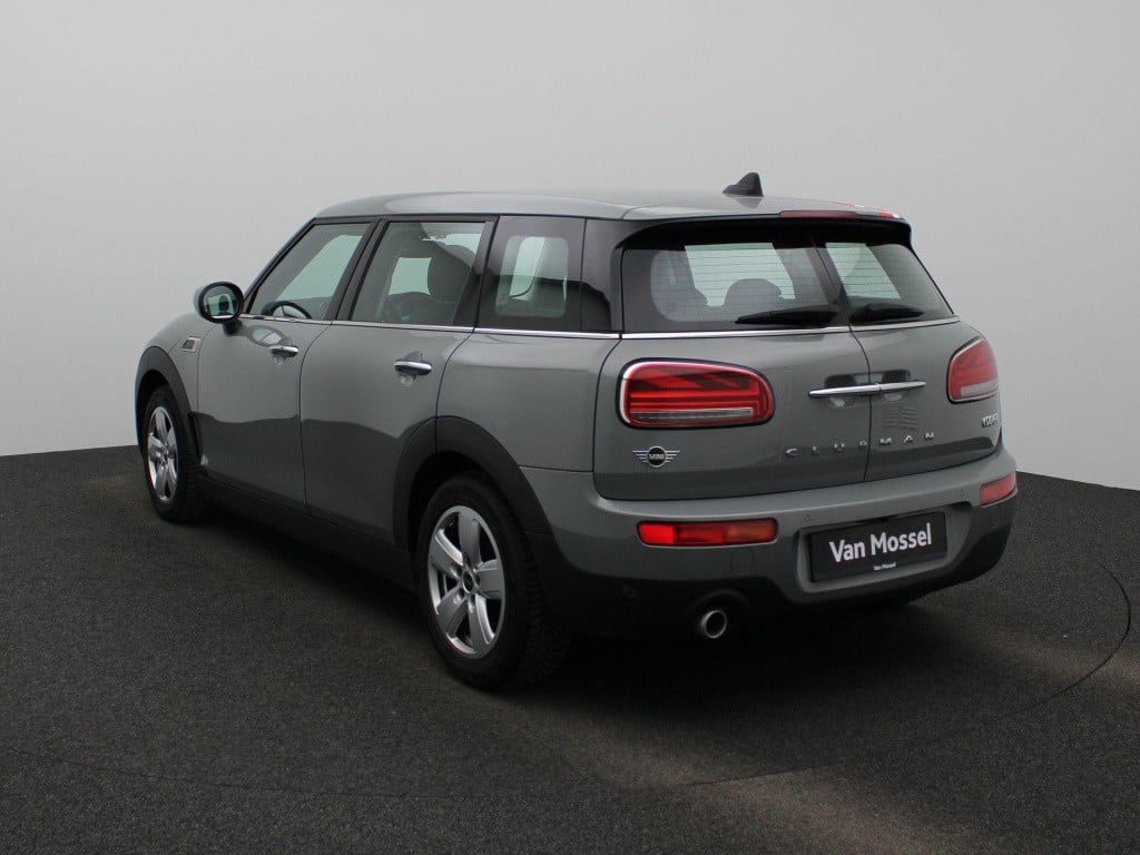 Mini Clubman 1.5 cooper essential | automaat | lage km stand! | navigatie |
