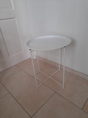 Leuk bijzet tafeltje (in goede nette staat ) 47 doorsnede x 51H