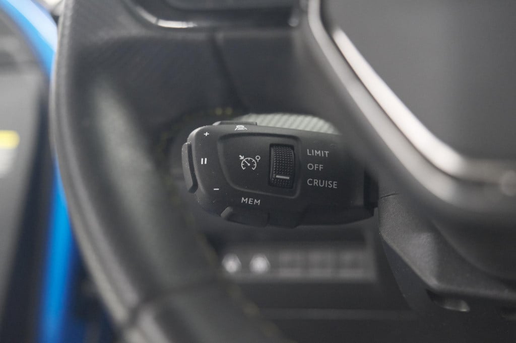 Peugeot E-2008 ev gt 50 kwh | adaptieve cruise control | camera | navigatie