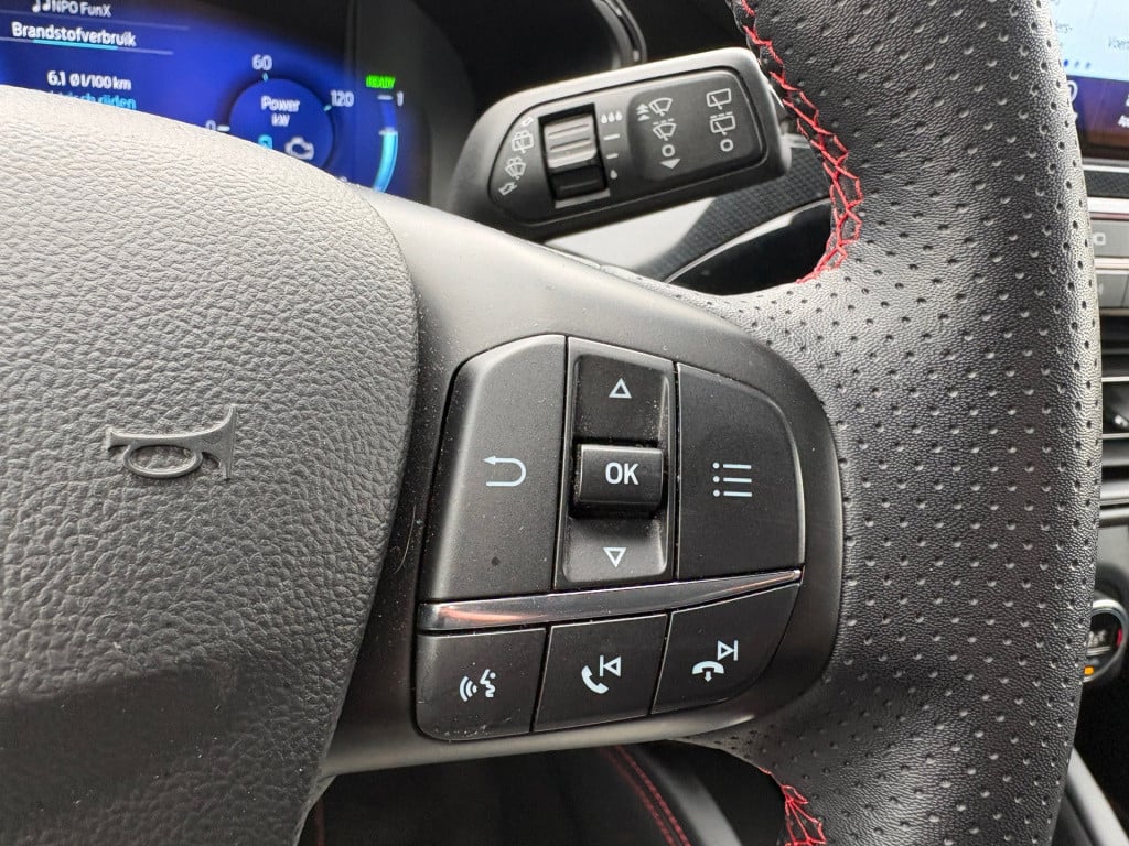 Ford Kuga 2.5 phev st-line x