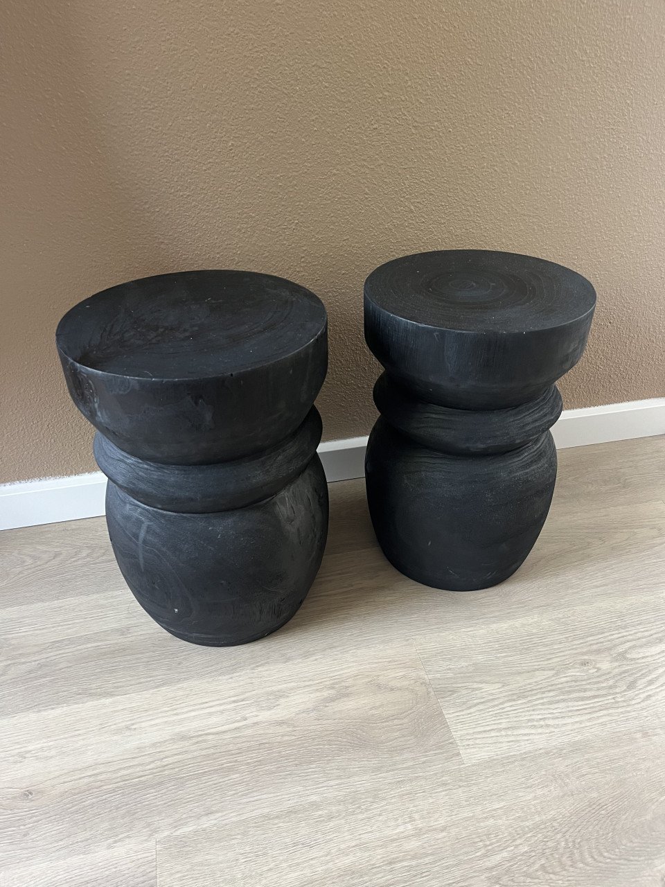 2 Houten krukjes