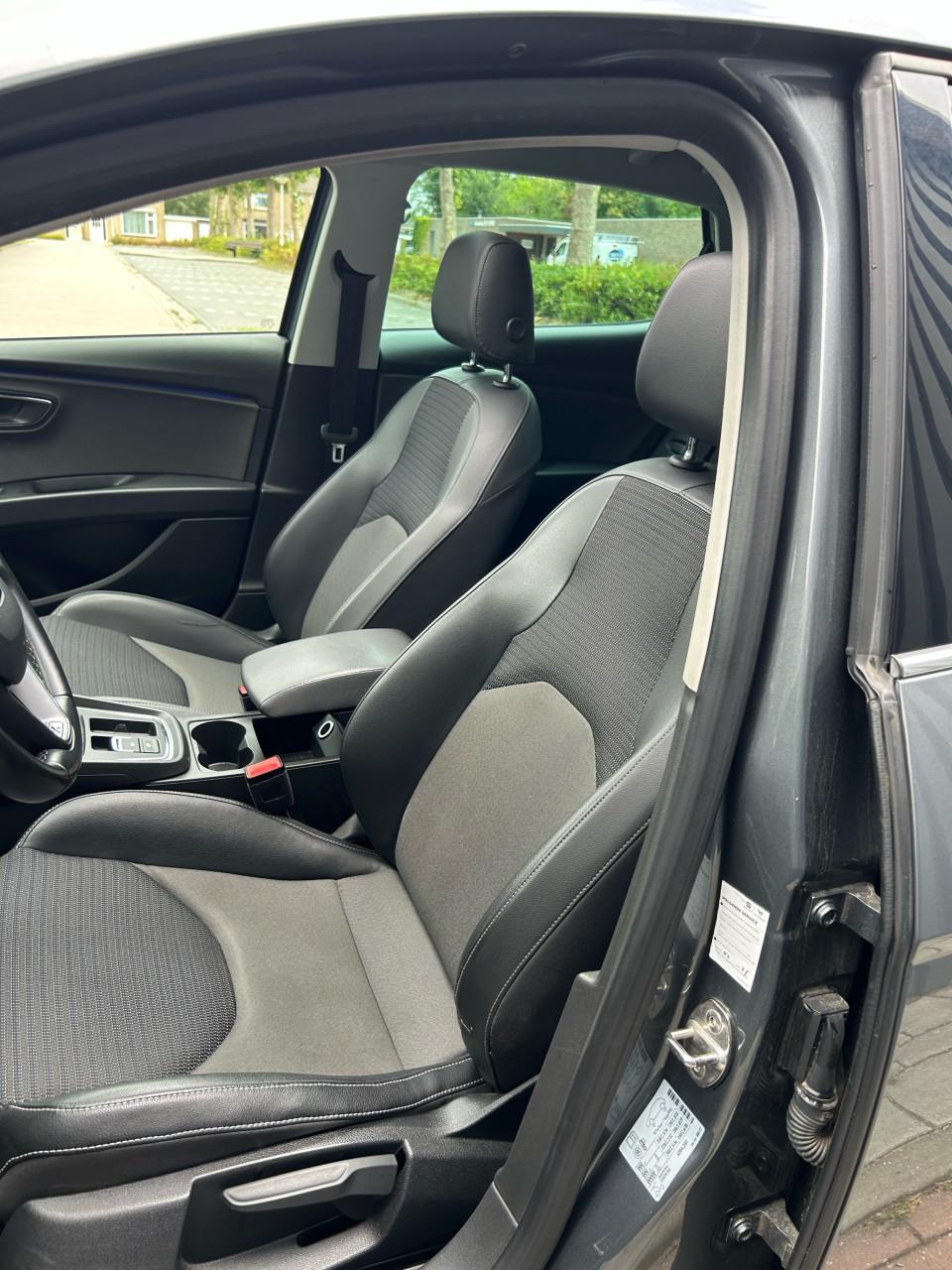 Seat leon 1.4TSI excellence 125PK