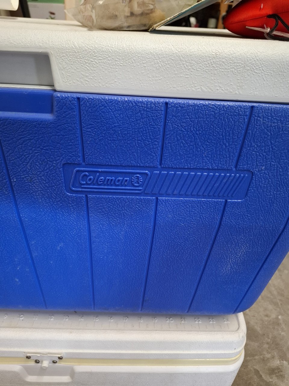 Coleman koelboxen samen 90 euro