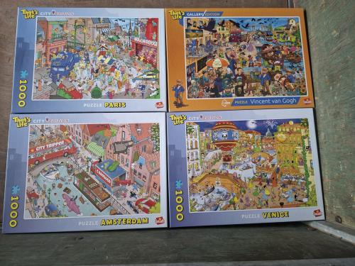 Te koop 18 nieuwe puzzels