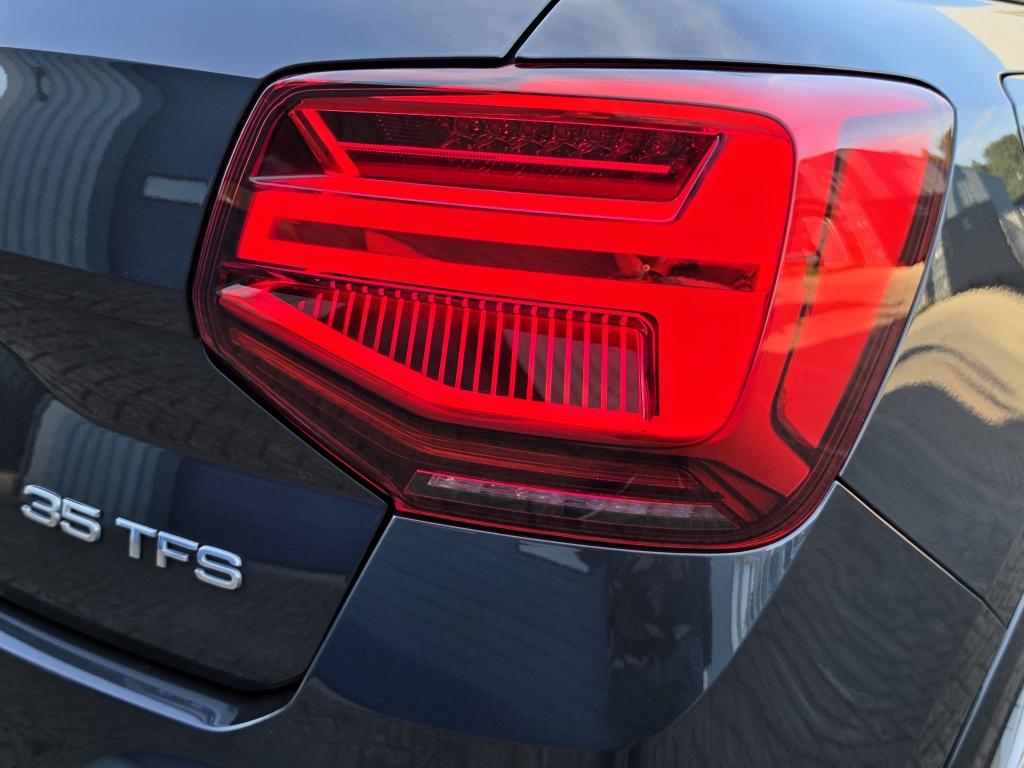 Audi Q2 35 tfsi prestige advanced 1.5 tfsi | led matrix | trekhaak | clima 