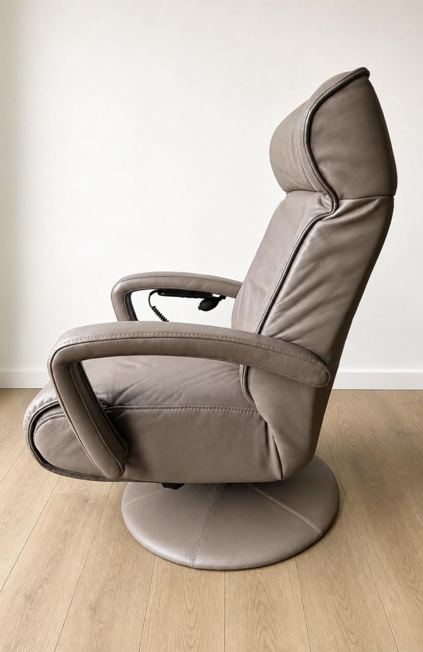 Leren relax fauteuil in taupe kleur, maat S