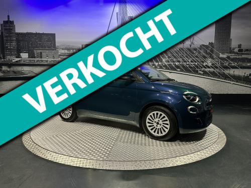 Fiat 500 icon 42 kwh *carplay*camera*