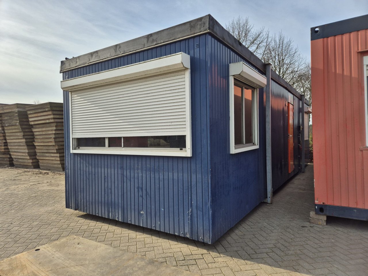Kantoorunit/bouwkeet/woonunit/schaftkeet/container 10x3m