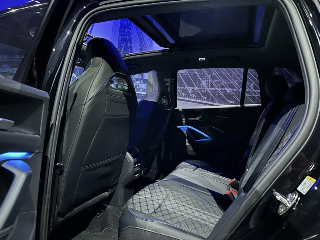 Volkswagen Tiguan 1.5 etsi r-line business *standkachel*pano*trekhaak*harma