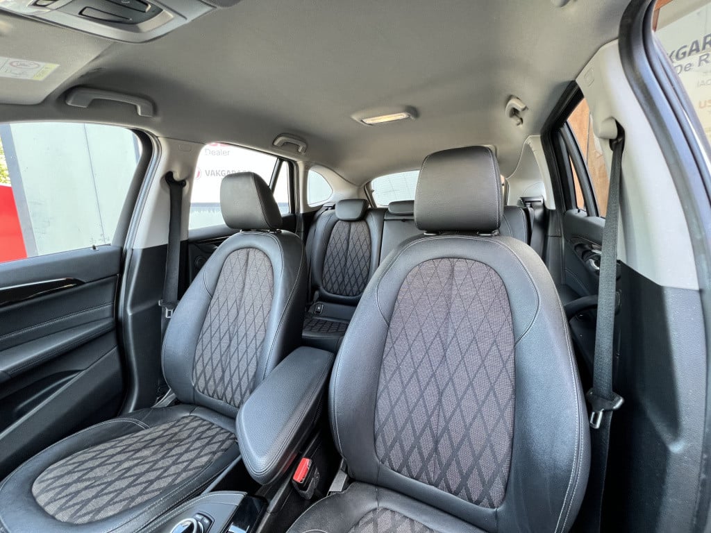 BMW X1 sdrive18i centennial high executive
