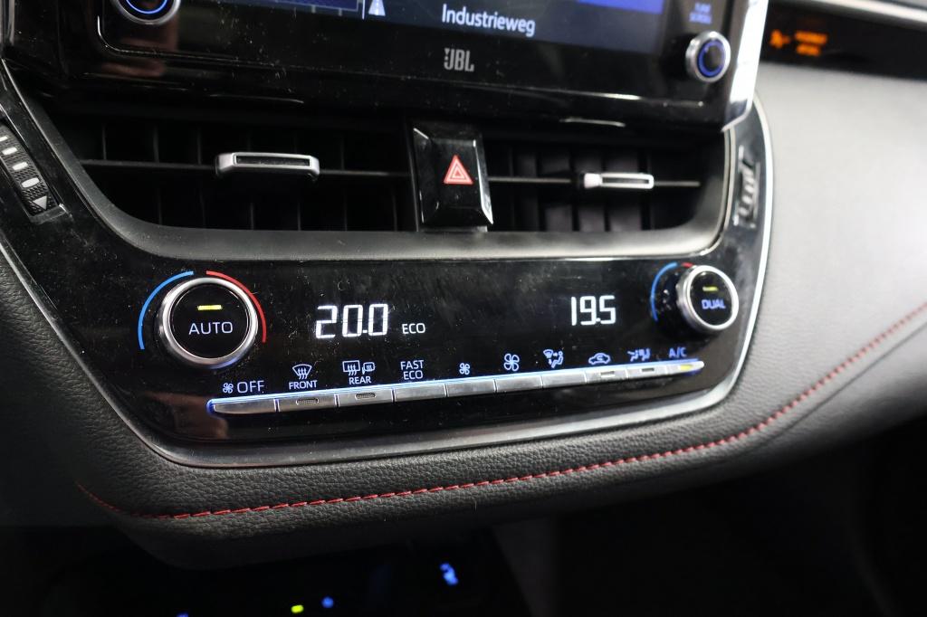 Toyota Corolla Touring Sports 2.0 hybrid executive
